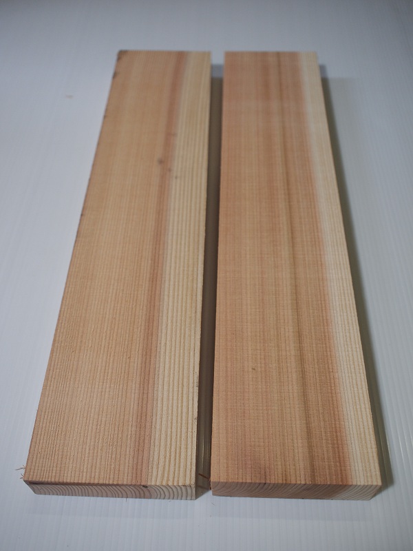 独創的 【秋田杉】約10×10×650mm〜 角材 木材 棒 銘木 端材 高級 無垢 