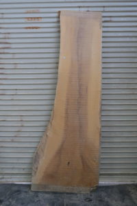 栗 (クリ)一枚板 | あきたの材木屋